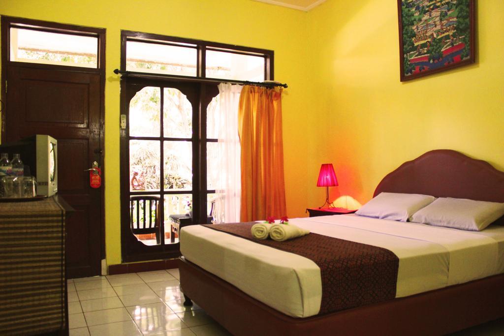 Hotel Puri Nusantara Kuta  Bagian luar foto