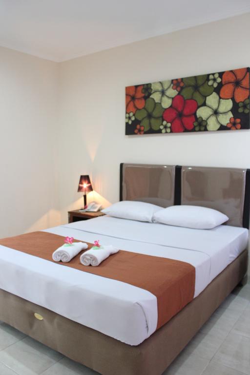 Hotel Puri Nusantara Kuta  Bagian luar foto
